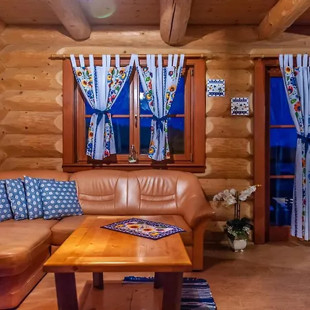 シャレー Na Brehu Liptovskej Mary