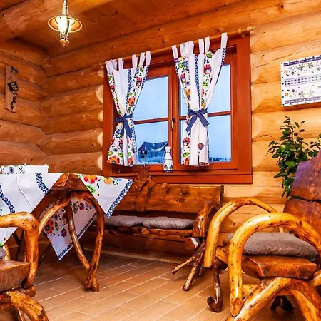 Na Brehu Liptovskej Mary Horská chata