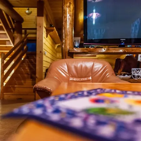 Na Brehu Liptovskej Mary Horská chata Bobrovník